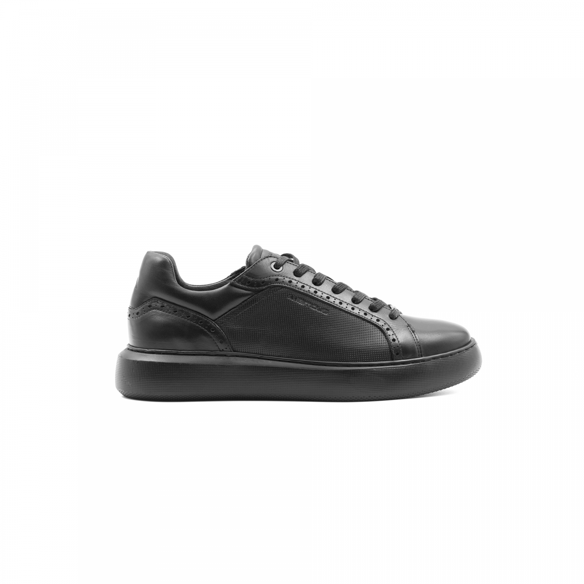 ECLIPSE Lace Up Sneaker - 12500-6653AM | Ambitious